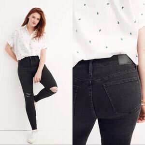 5/$30 Madewell 9” High Rise Distressed Skinny Jeans Black 25